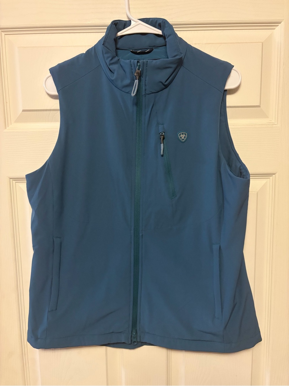 Ariat Women’s Teal Blue Softshell Vest